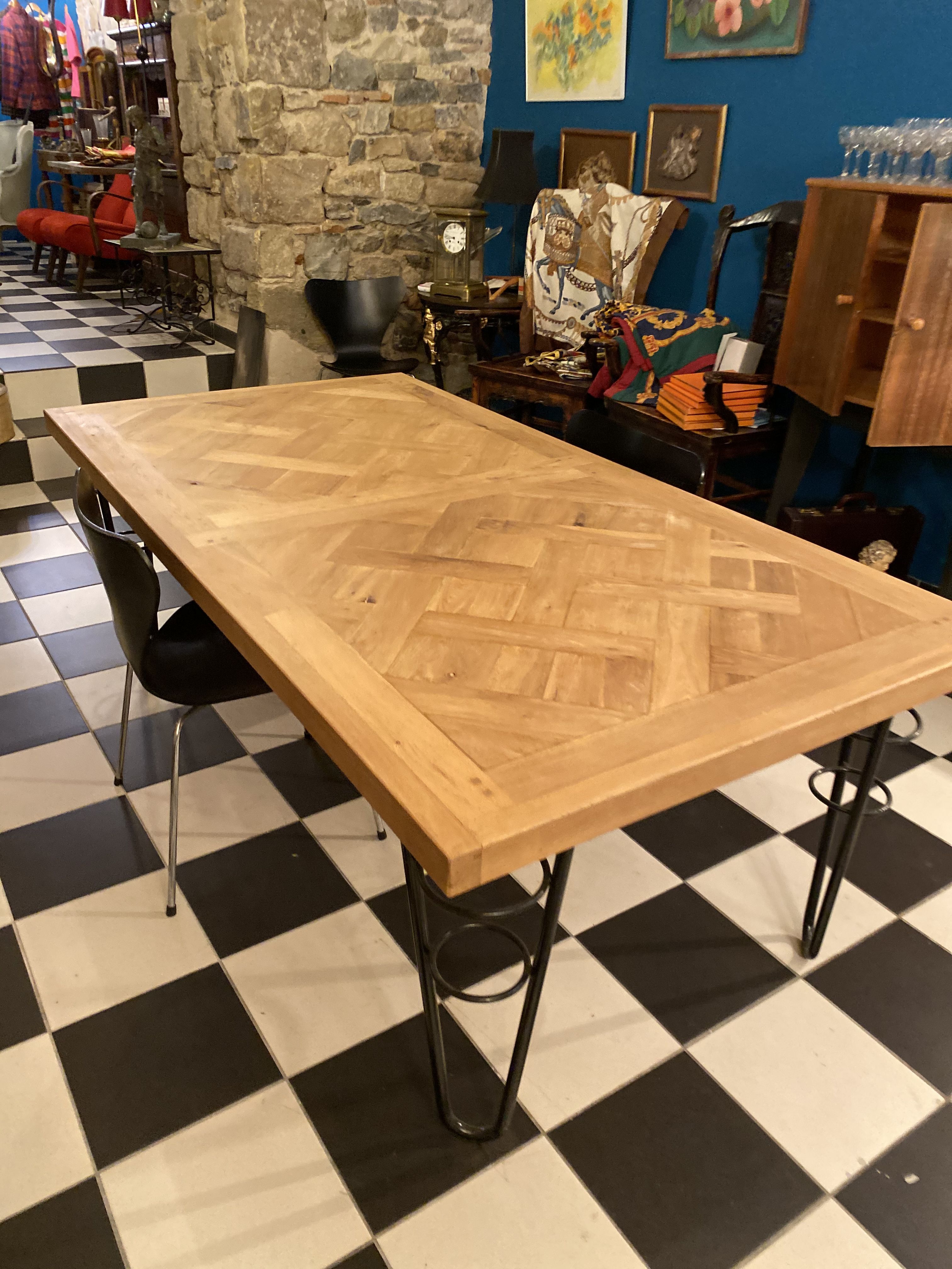 Table repas parquet de Versailles chêne massif