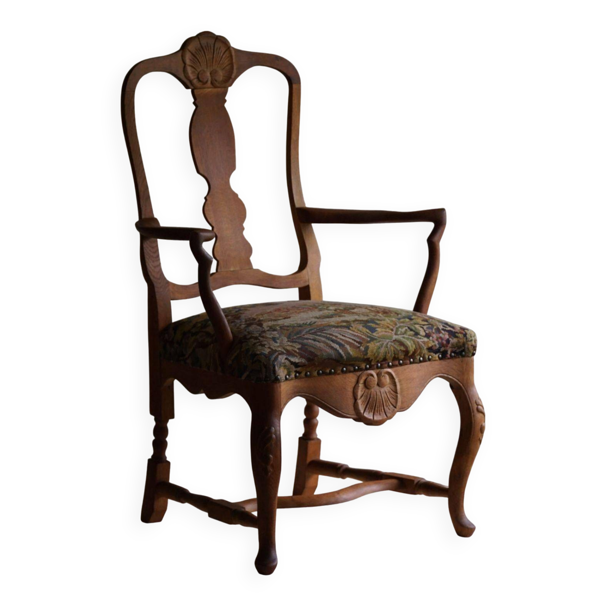 Classic Baroque style armchair in oak, made by a Danish cabinetmaker, 1930s.