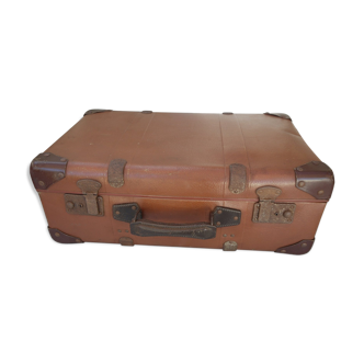 Beautiful brown suitcase from the years 40/50