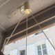 Lustre boomerang scandinave en teck  3 globes en opaline