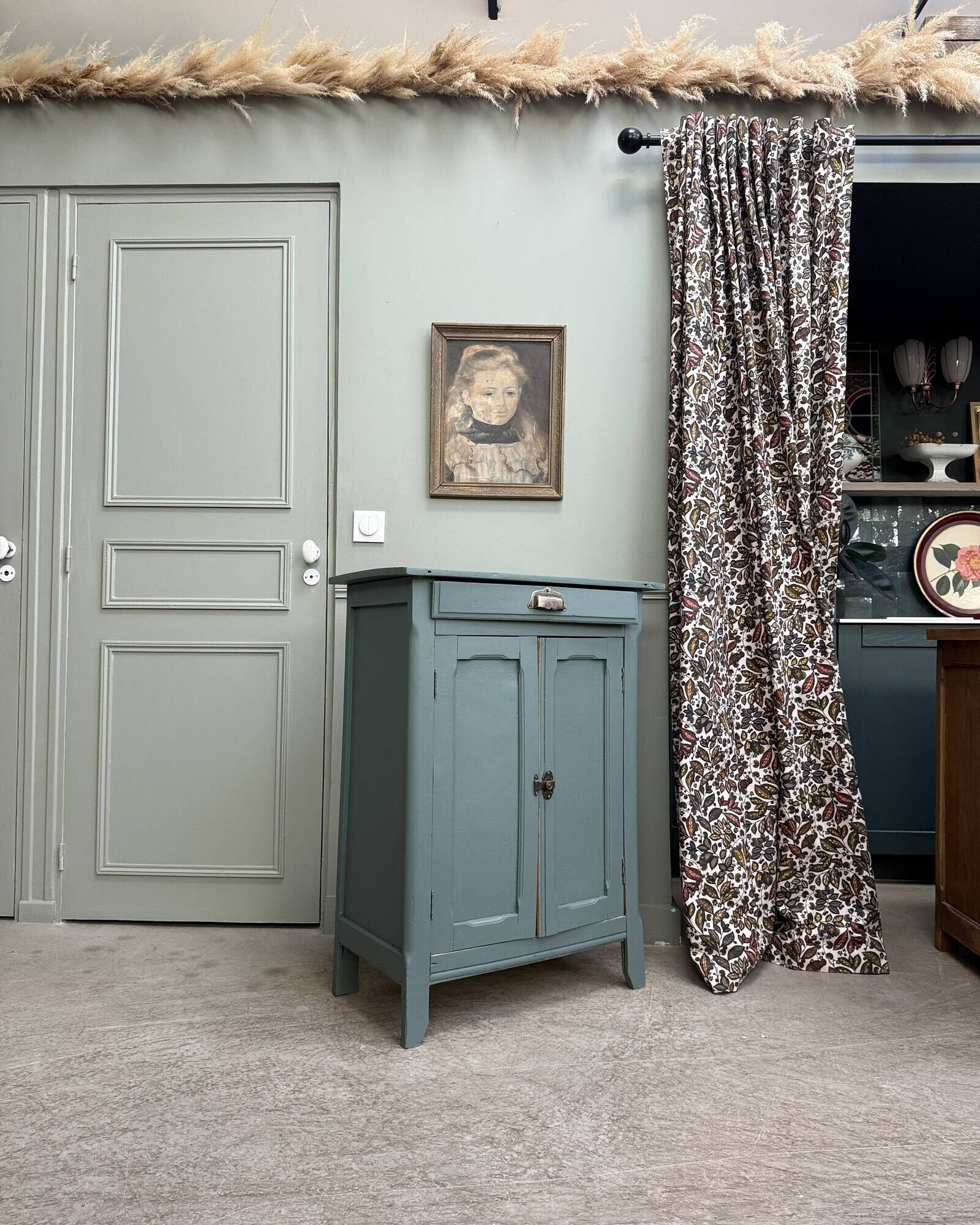 Small Parisian painted buffet (renovated)