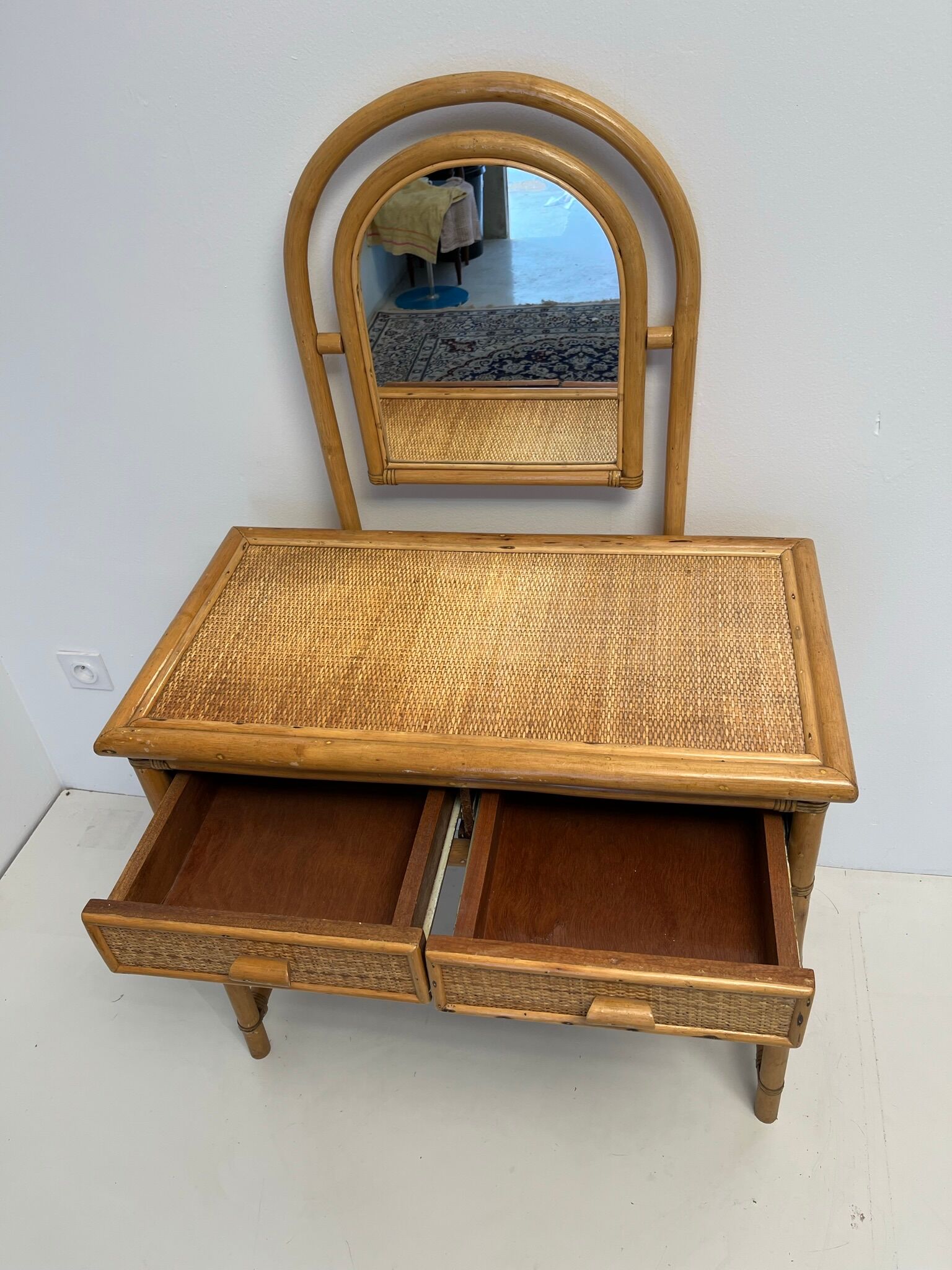 Bamboo and rattan dressing table, with mirror 50s-60s