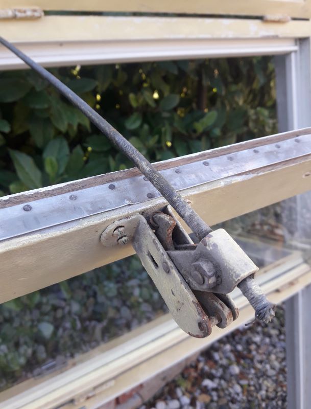 Wooden canopy 3 windows with bellows and abbatant