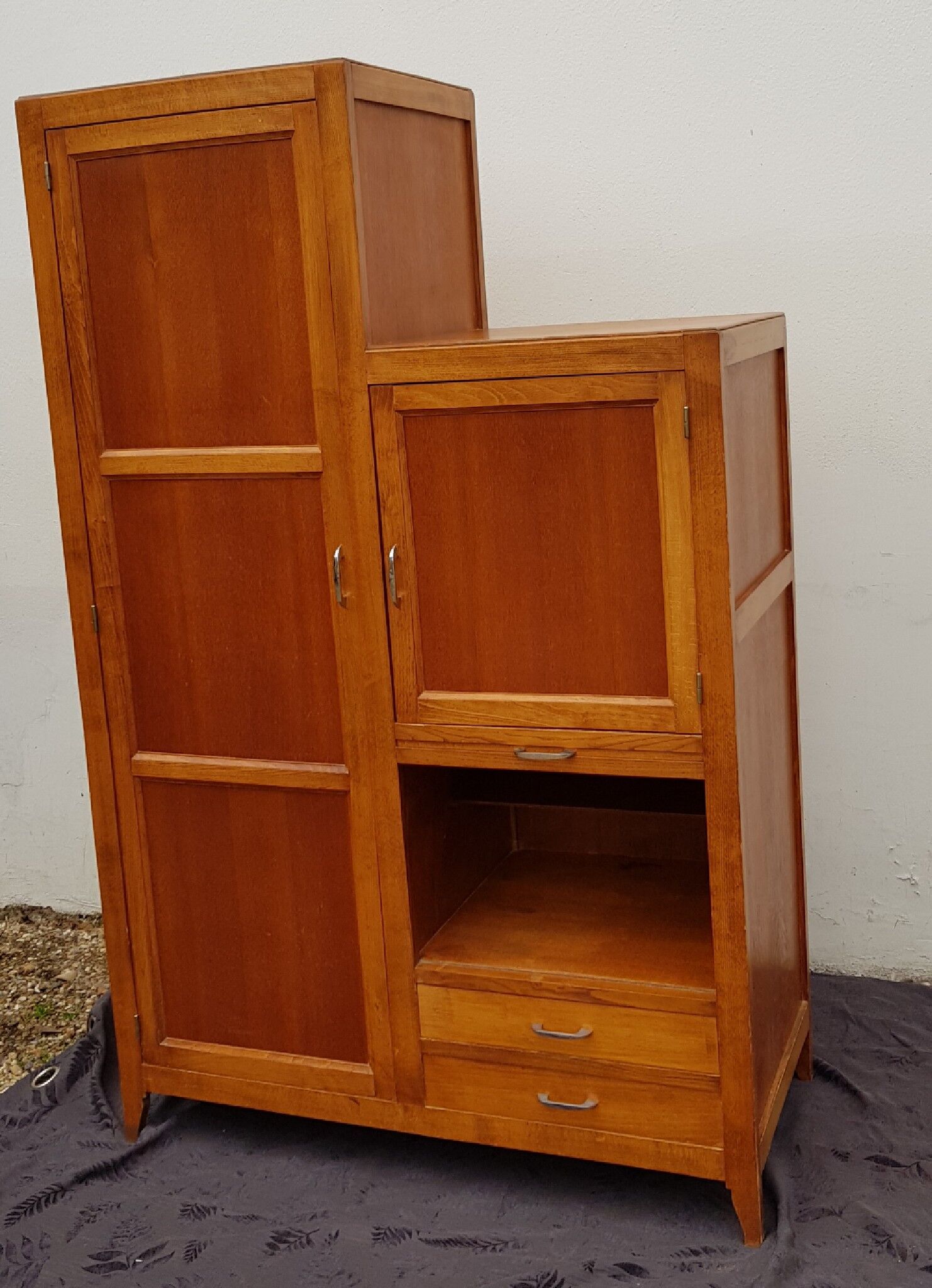 Cabinet staircase 1950