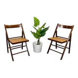 Lot folding chairs in canning