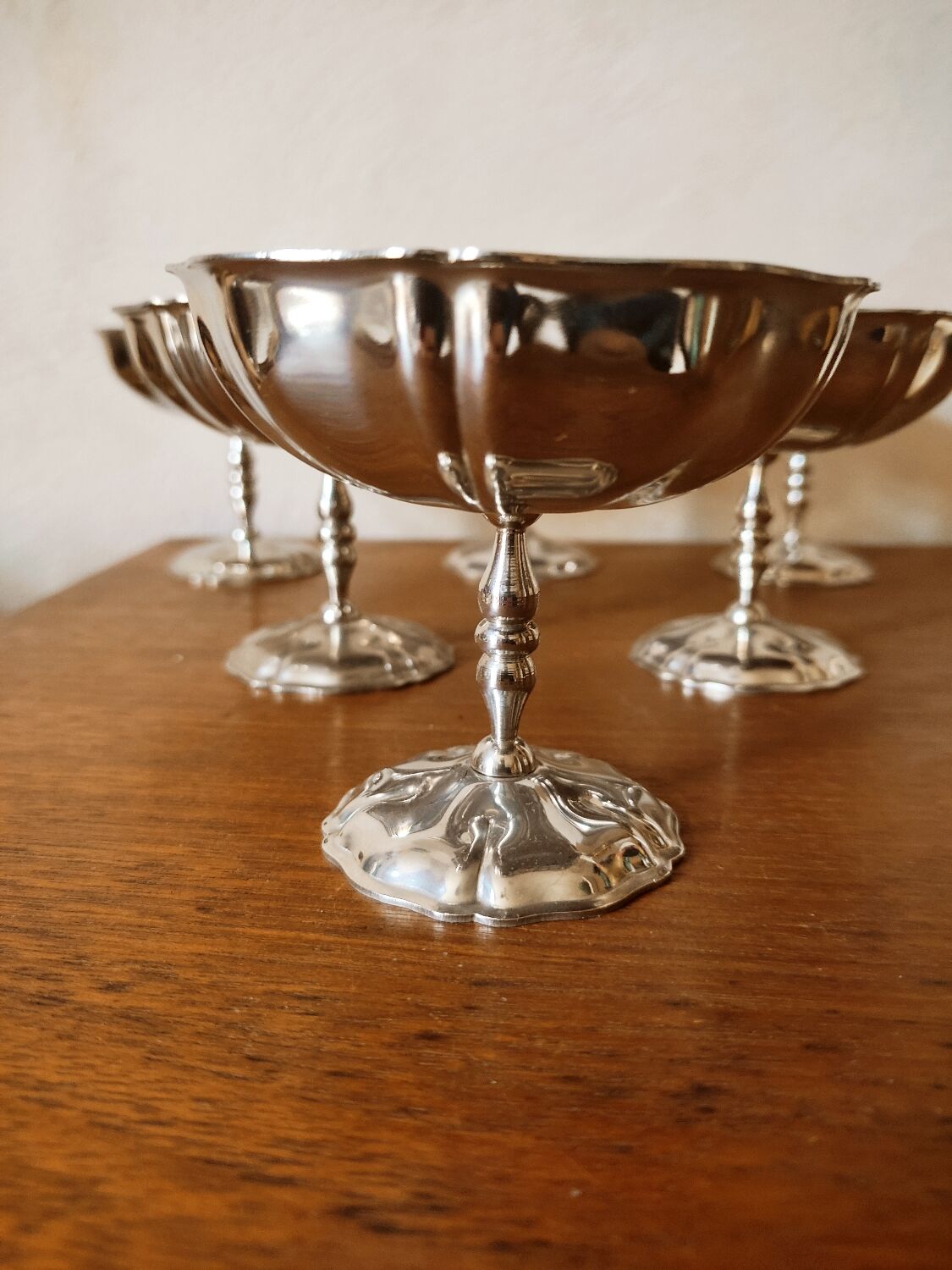 Louis XVI dessert cups in metal