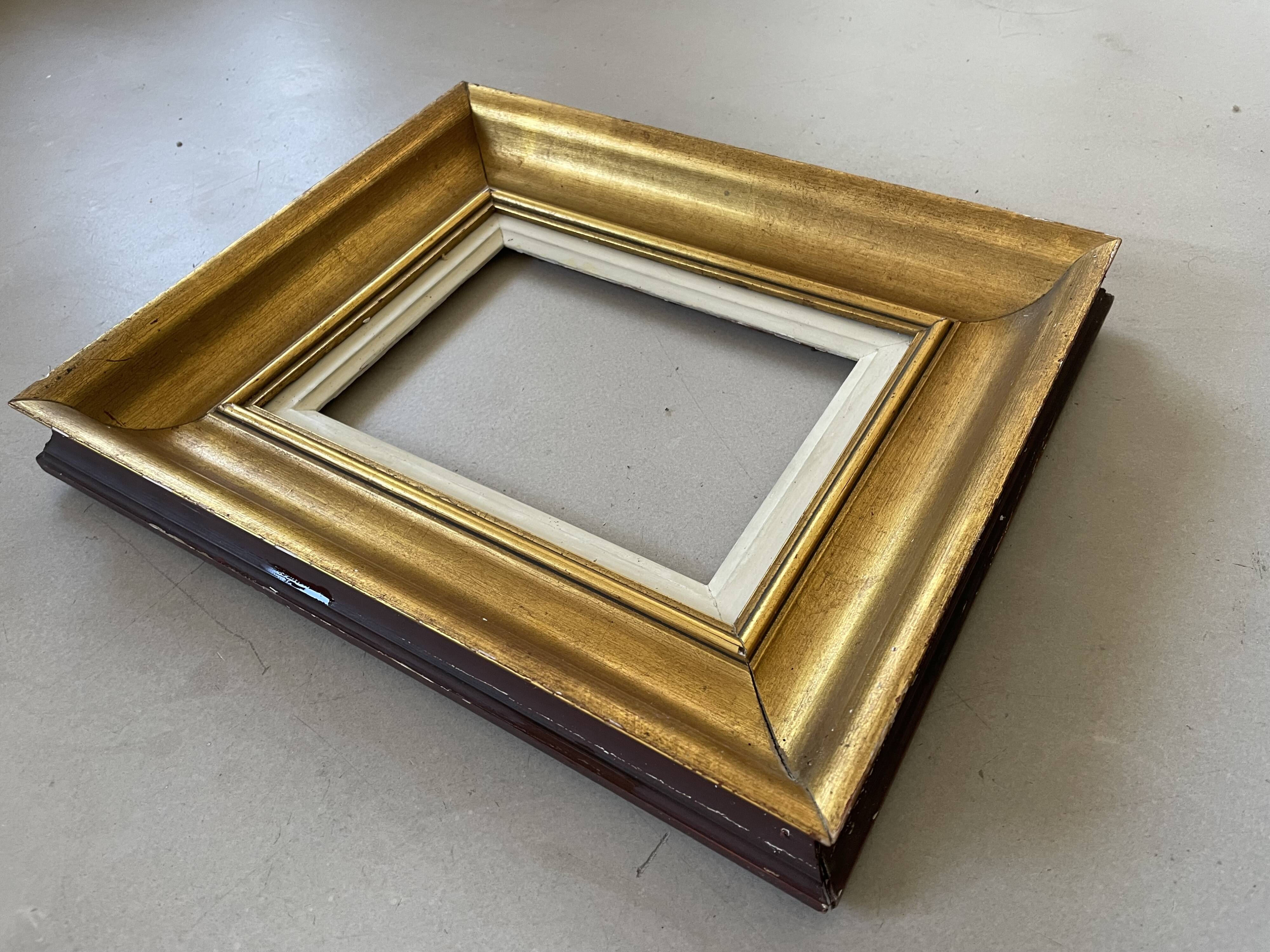 Old golden frame 32x27cm