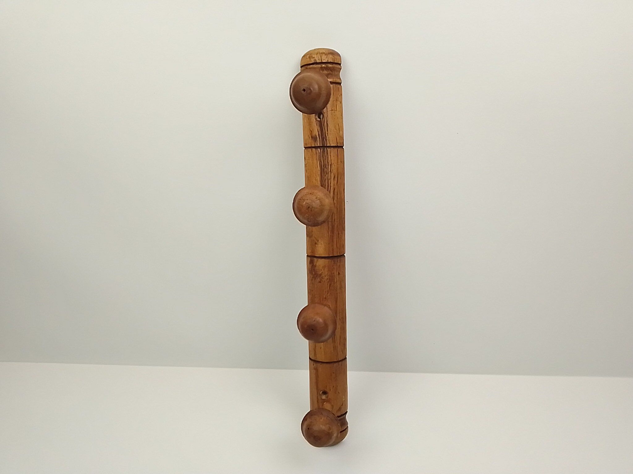 Wall hook 4 wooden hooks 51.5 cm