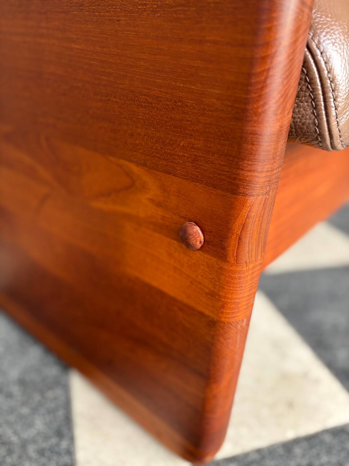 Canapé danois en teck massif Mikael Laursen