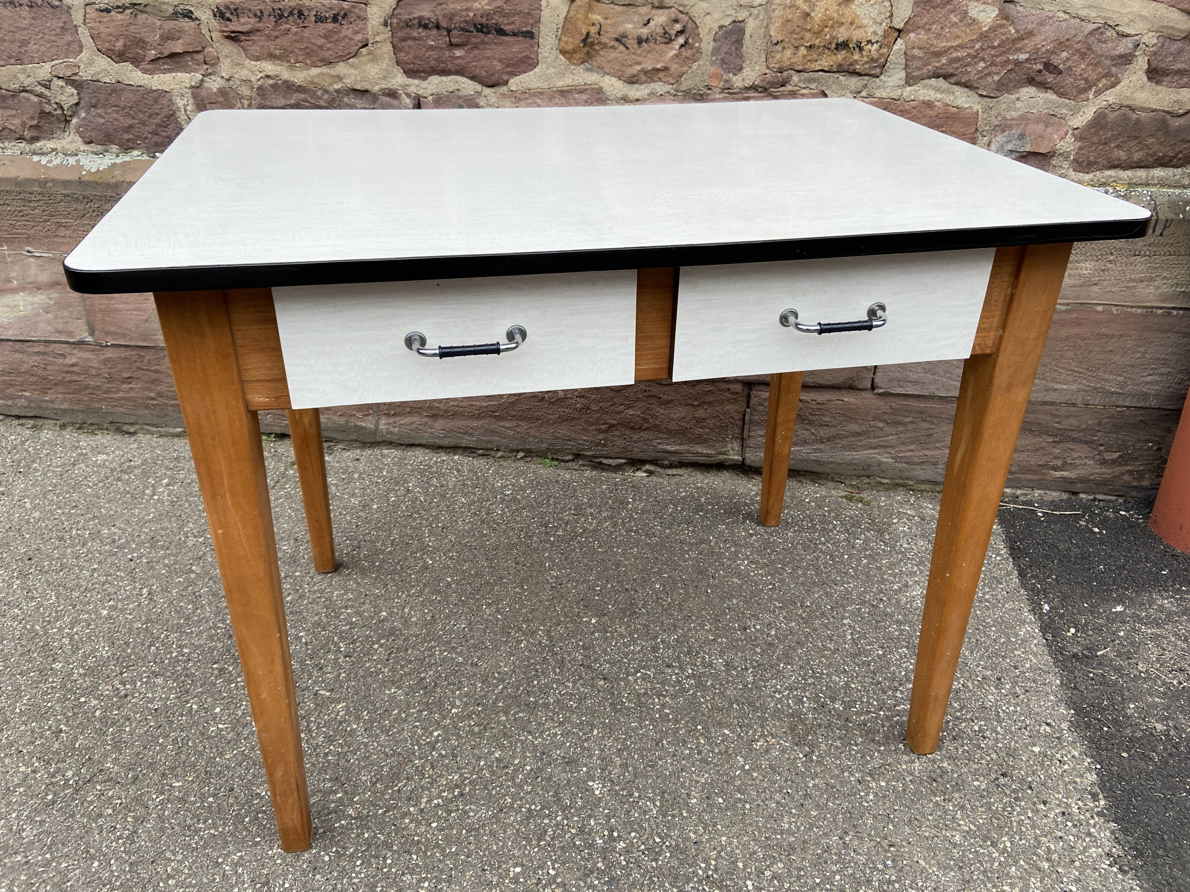 Vintage kitchen table wood & formica 60