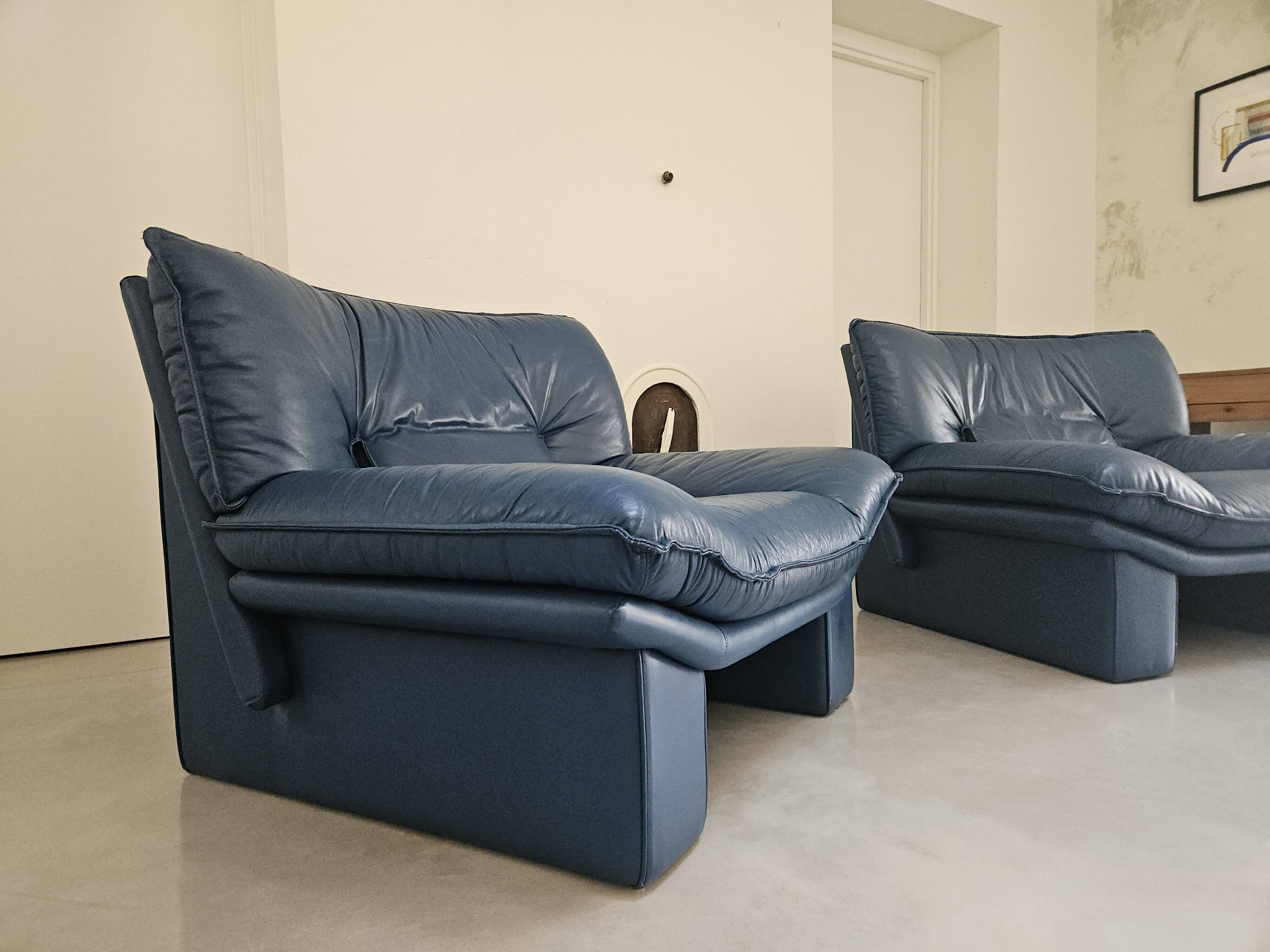 Paire de fauteuils, Nicoletti Salotti, 1980, Italie