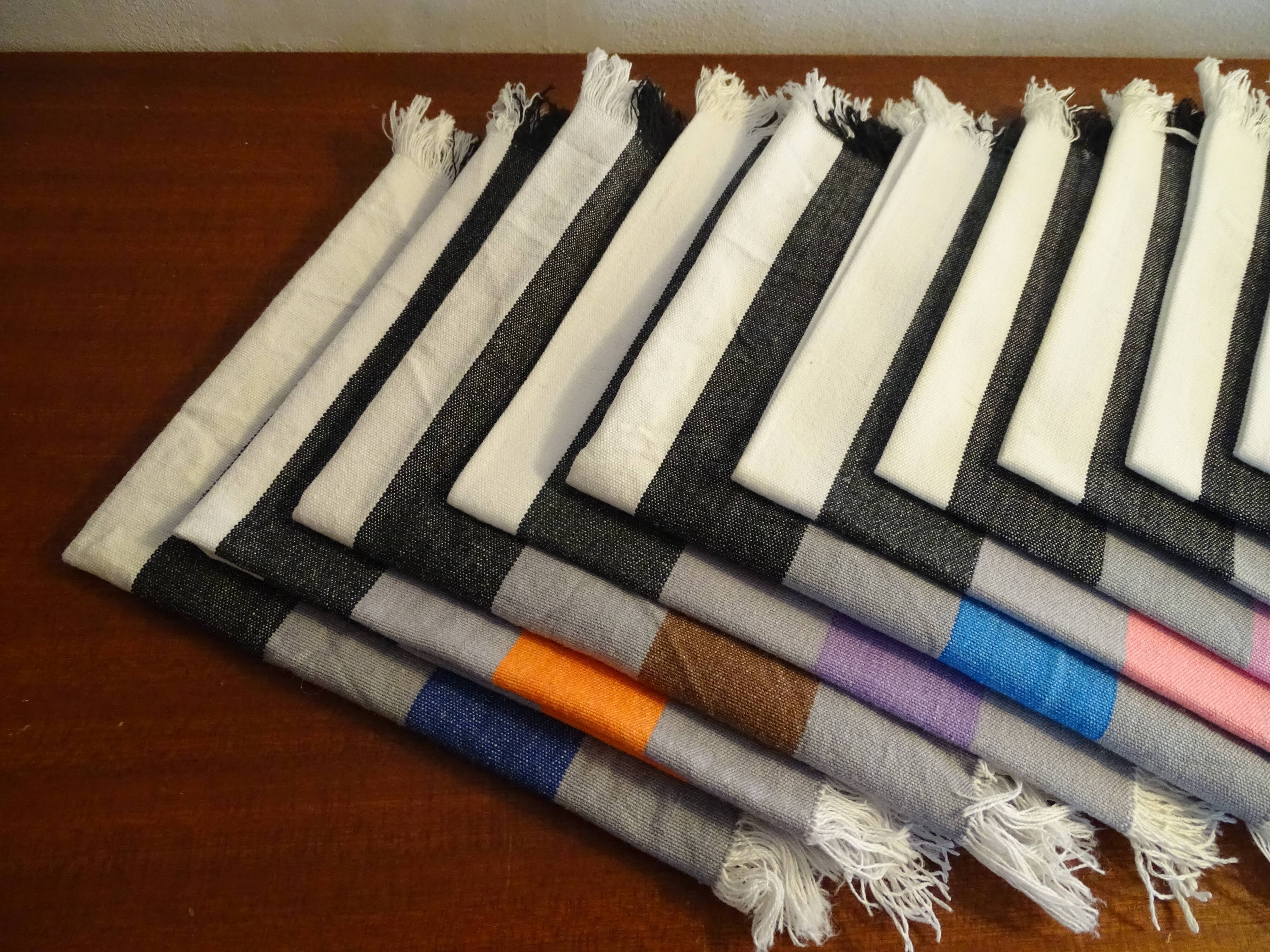 12 vintage fringed napkins