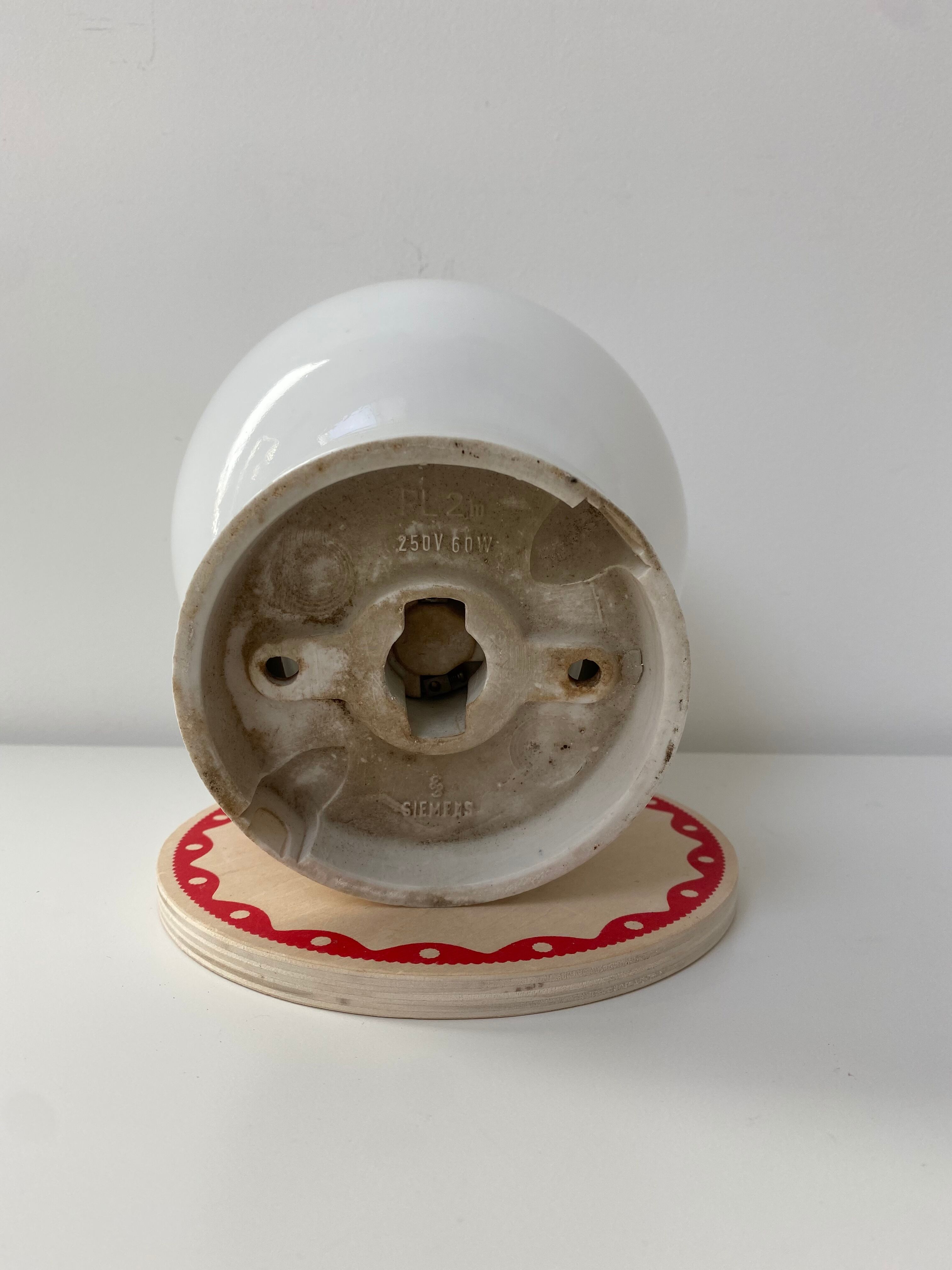 Ceramic ball wall lamp