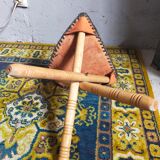 Folding tripod stool in Africa leather