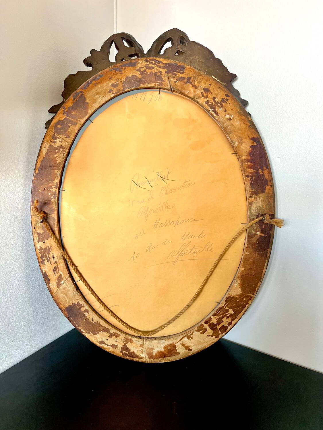 Miroir baroque en bois ovale