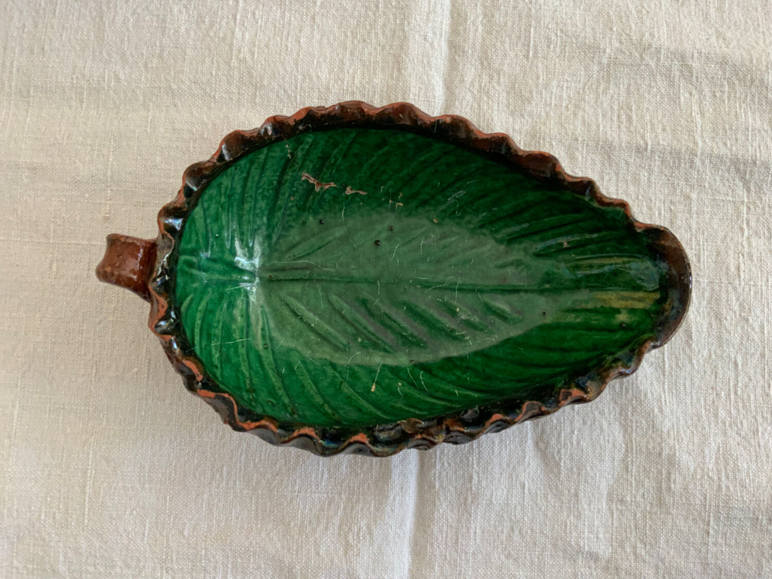 Artisanal salad bowls