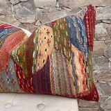 Magnifique coussin Kilim berbère vintage du Maroc
