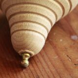 Jouet toupie en bois