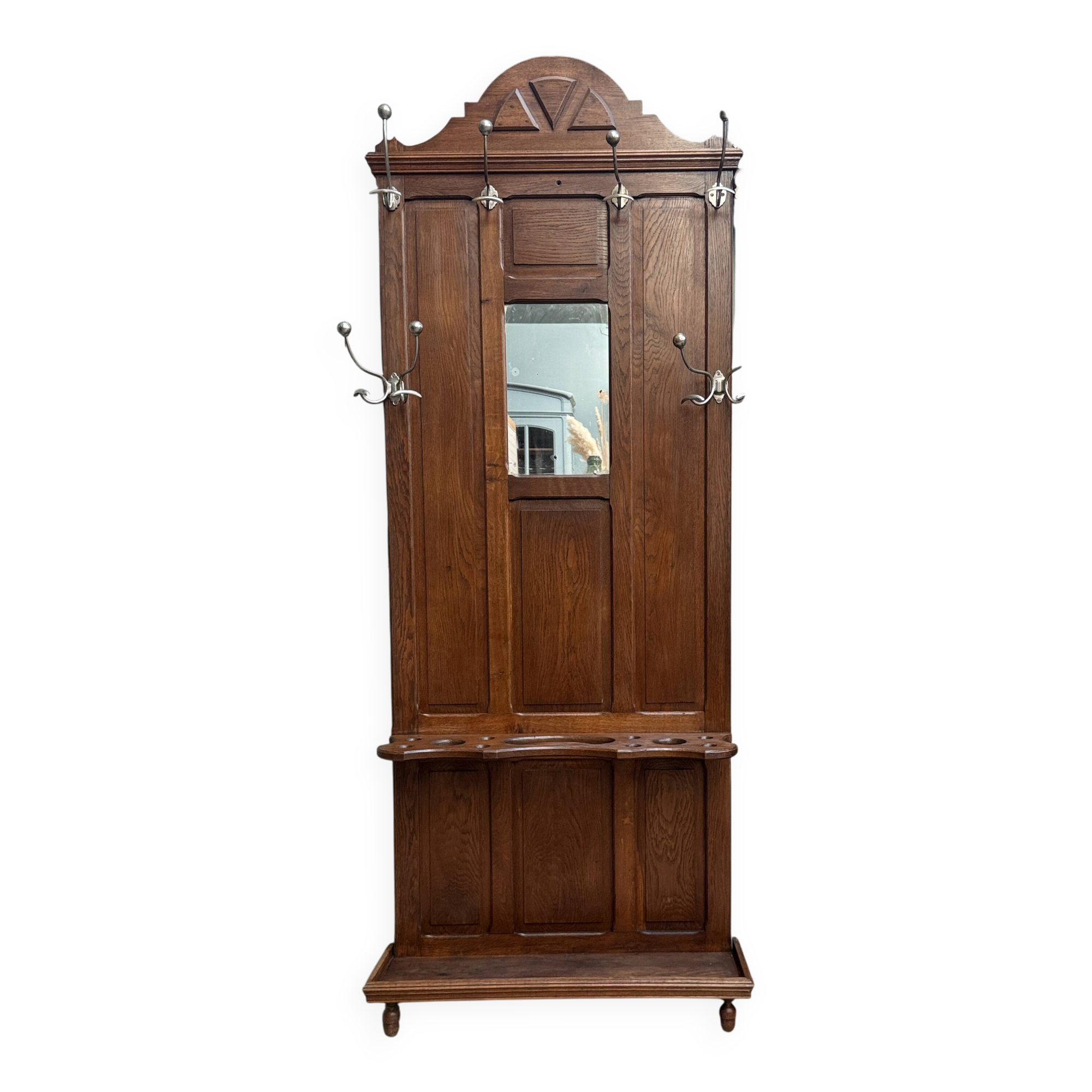 Antique oak entrance wardrobe