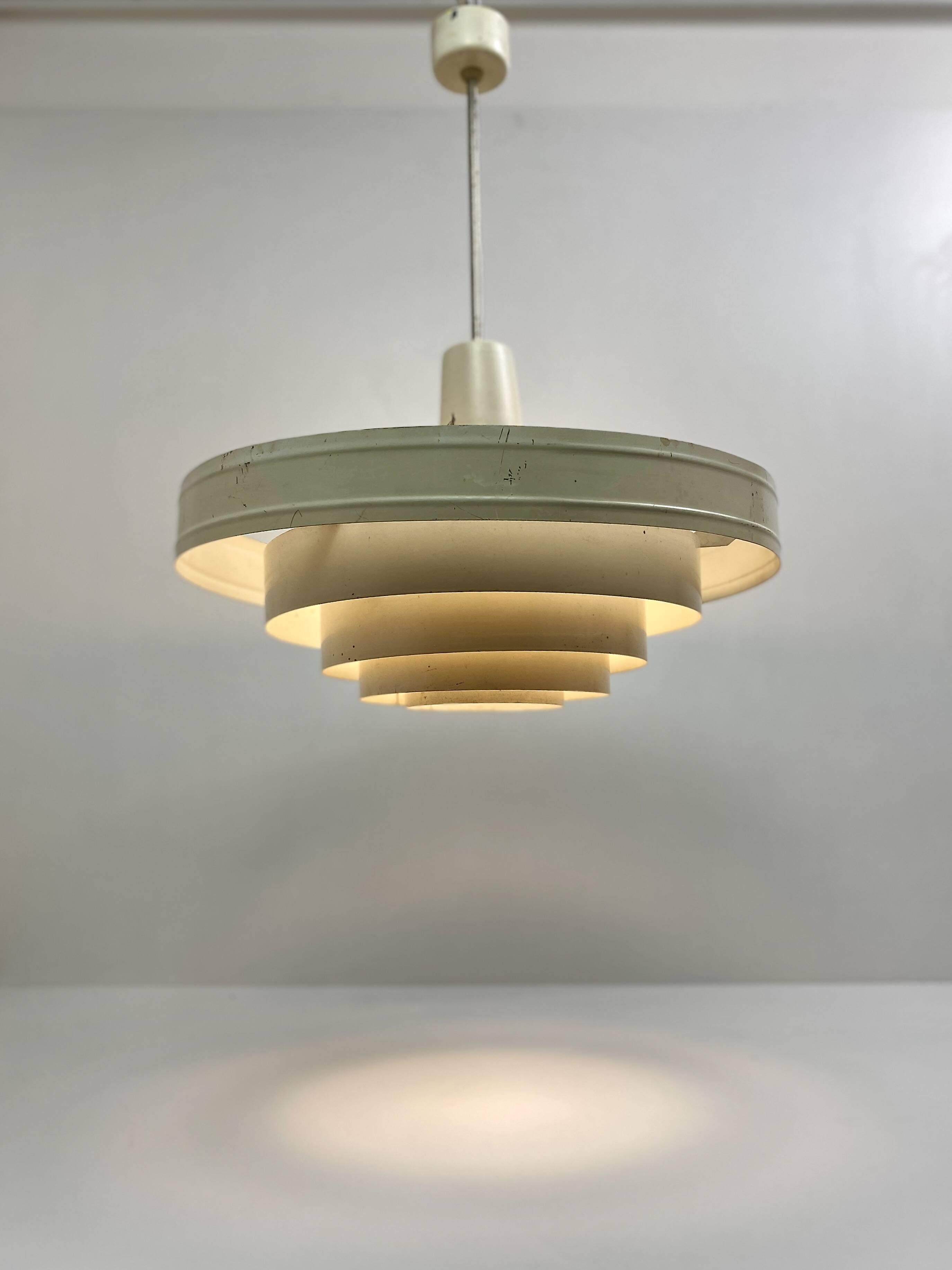 Vintage 1960s Metal Pendant Light – Design