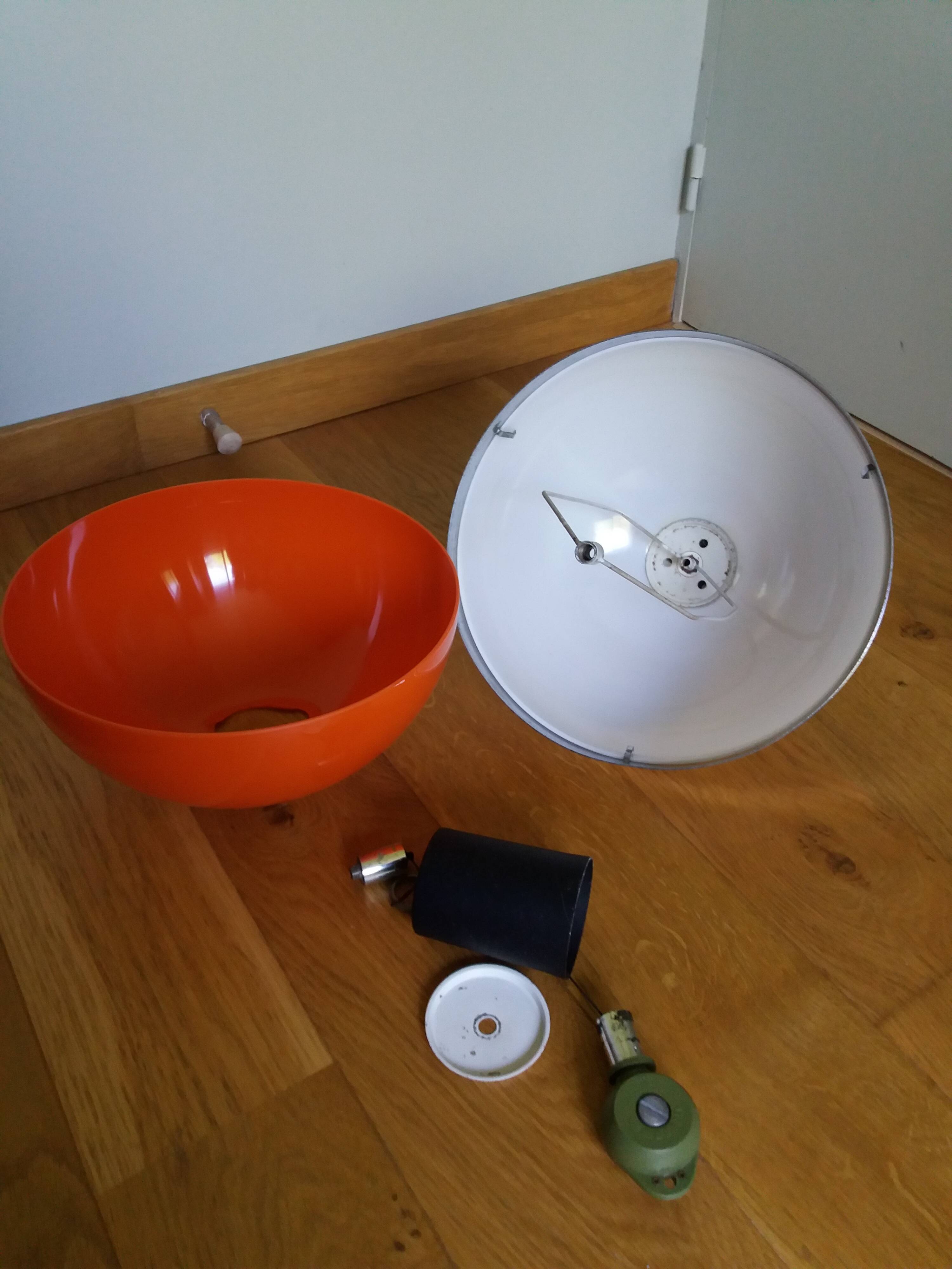 Orange space age ball sphere suspension 70s