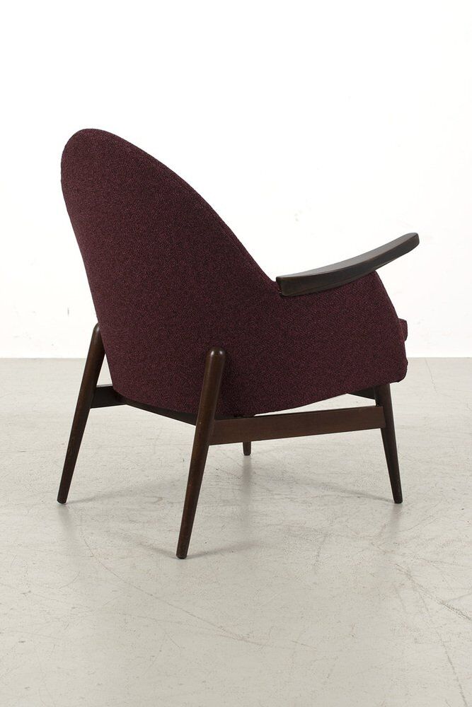 Ensemble de fauteuils par Julia Gaubek