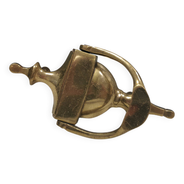 Old door hammer in solid brass. Estimated 1960s.