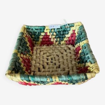 Square rafia basket