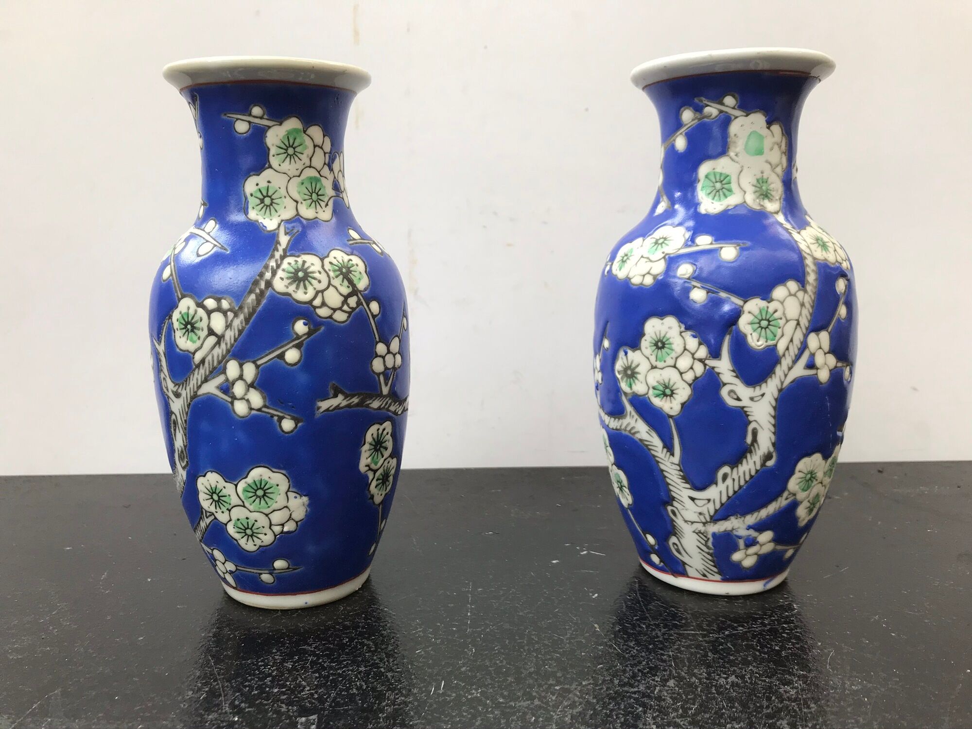 Pair Of Vase Ancient Chinese Ceramics White - Blue Decor Vintage Flowers