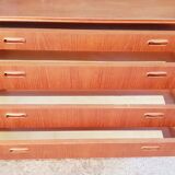 Scandinavian chest of drawers