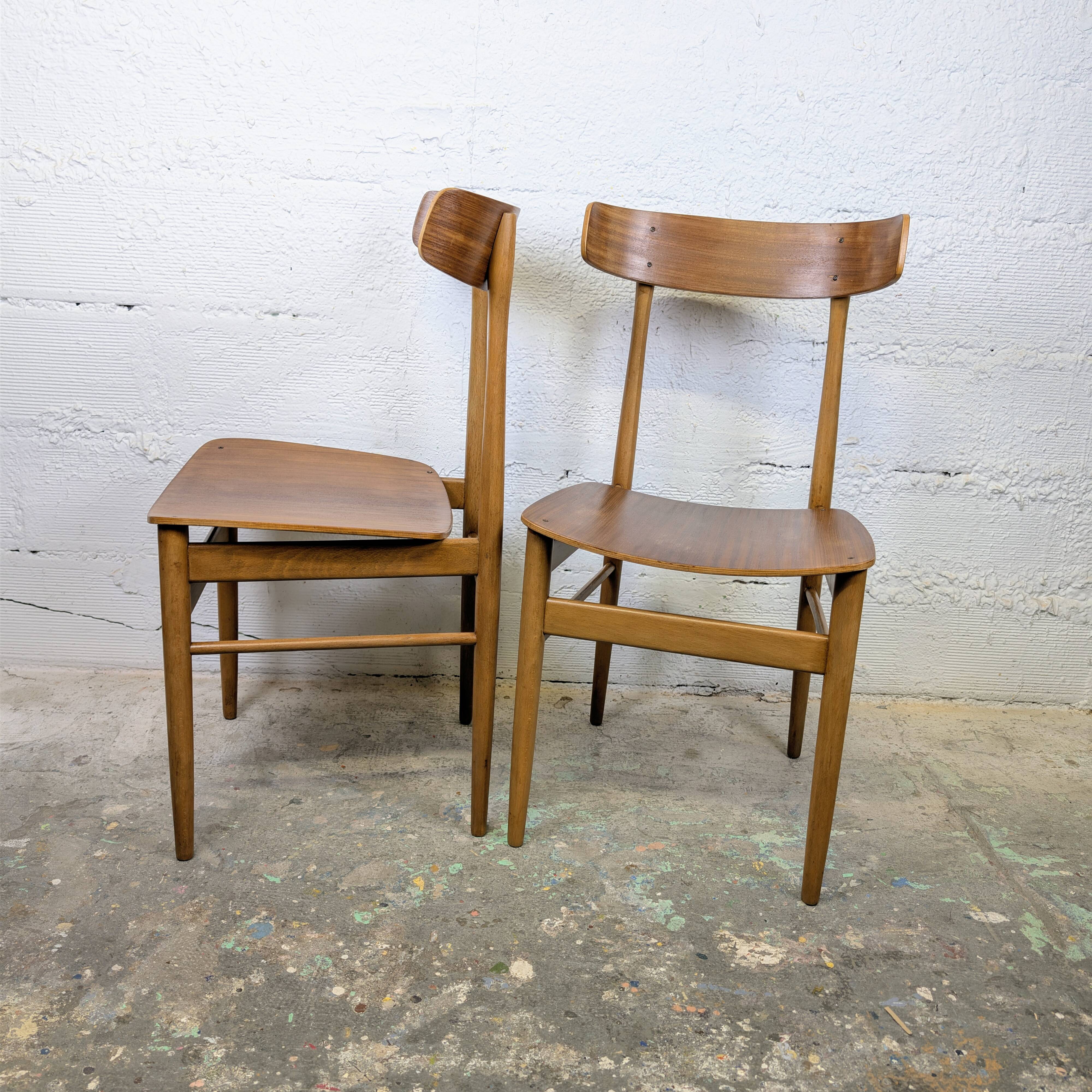 Paire de chaises vintage des années 60