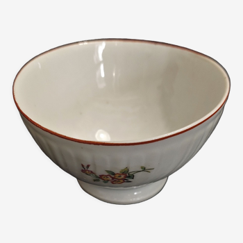 Porcelain bowl floral decoration