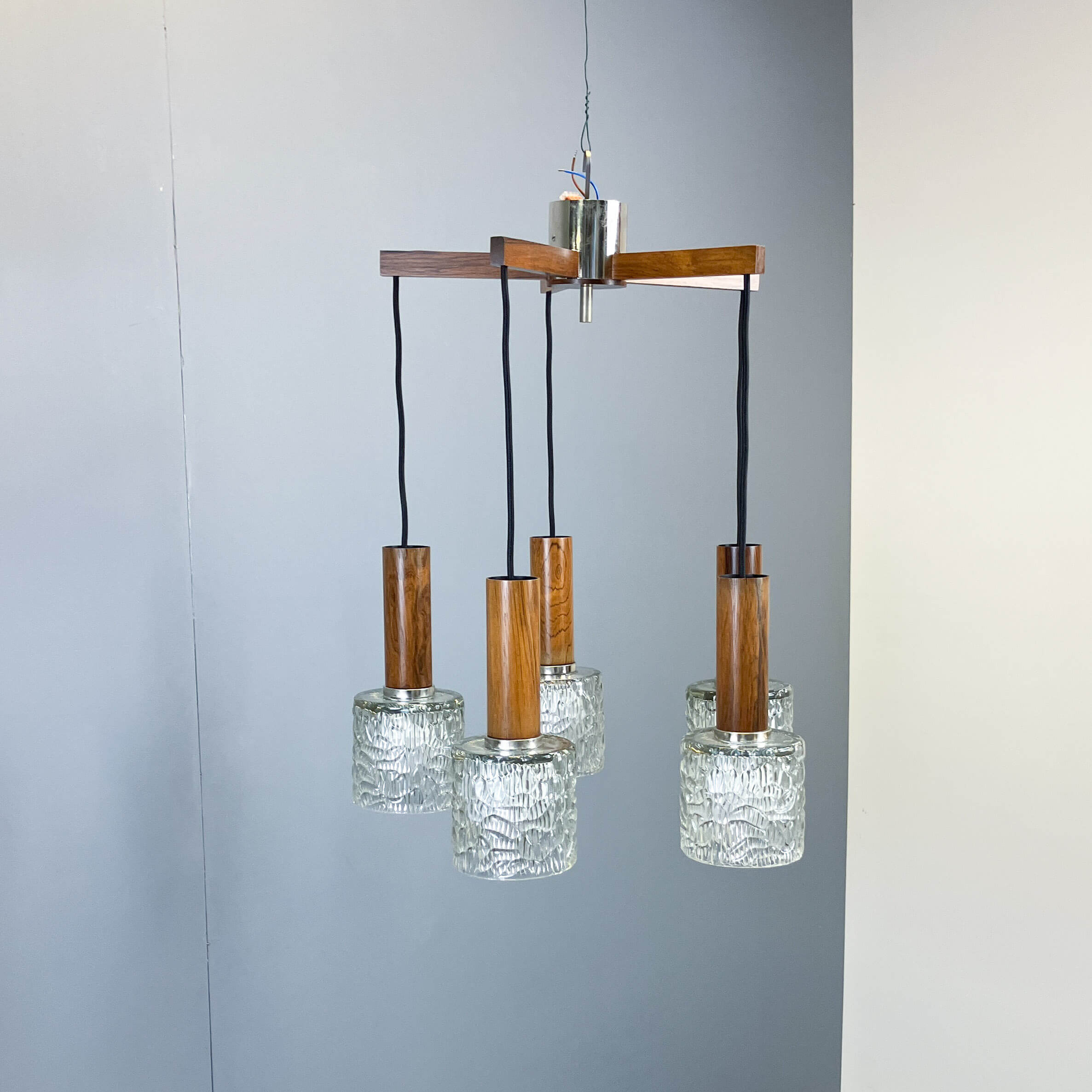 5-bulb cascade lamp, rosewood, chrome and textured glass shades, 1960s