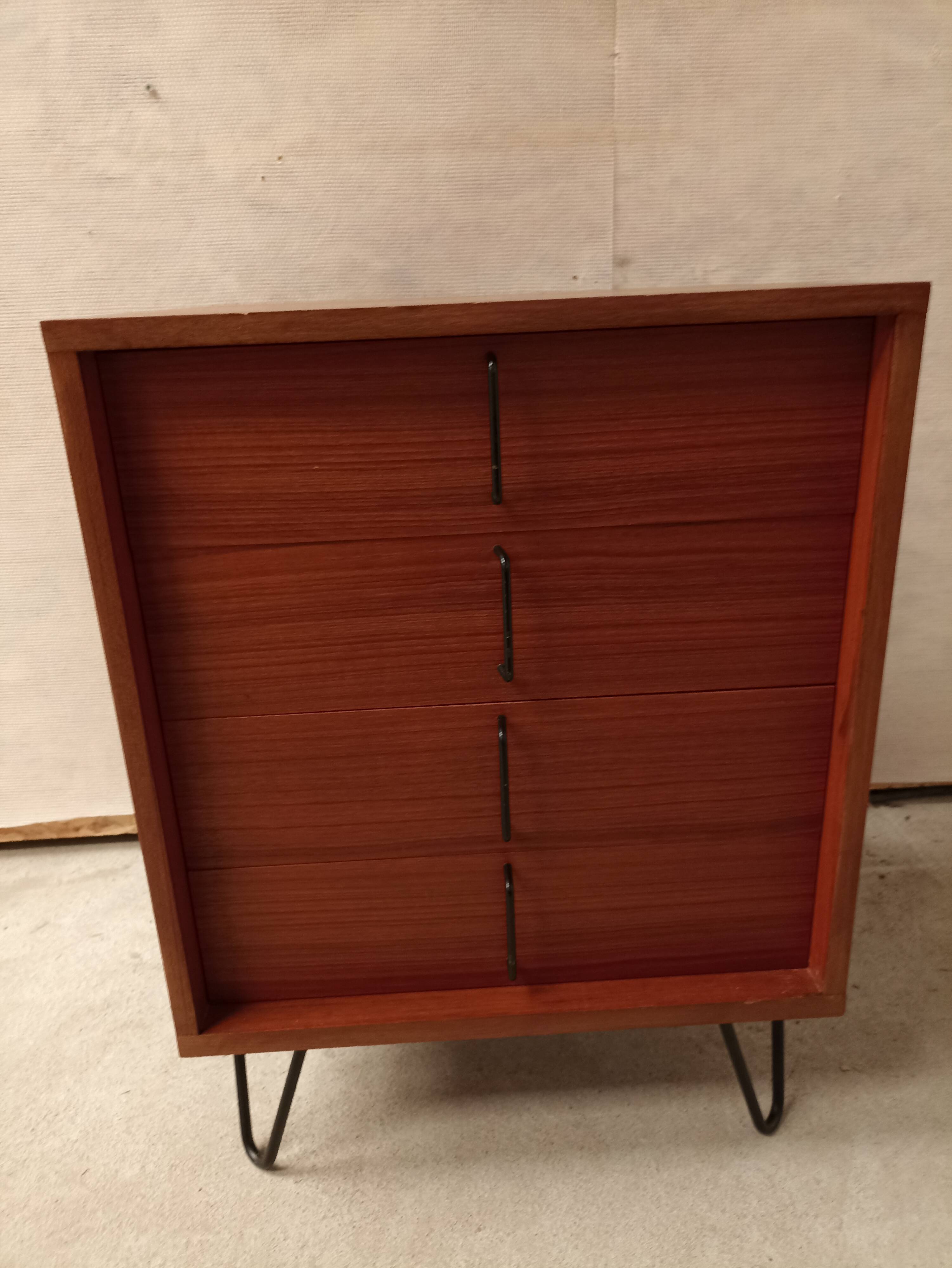 Scandinavian box drawers