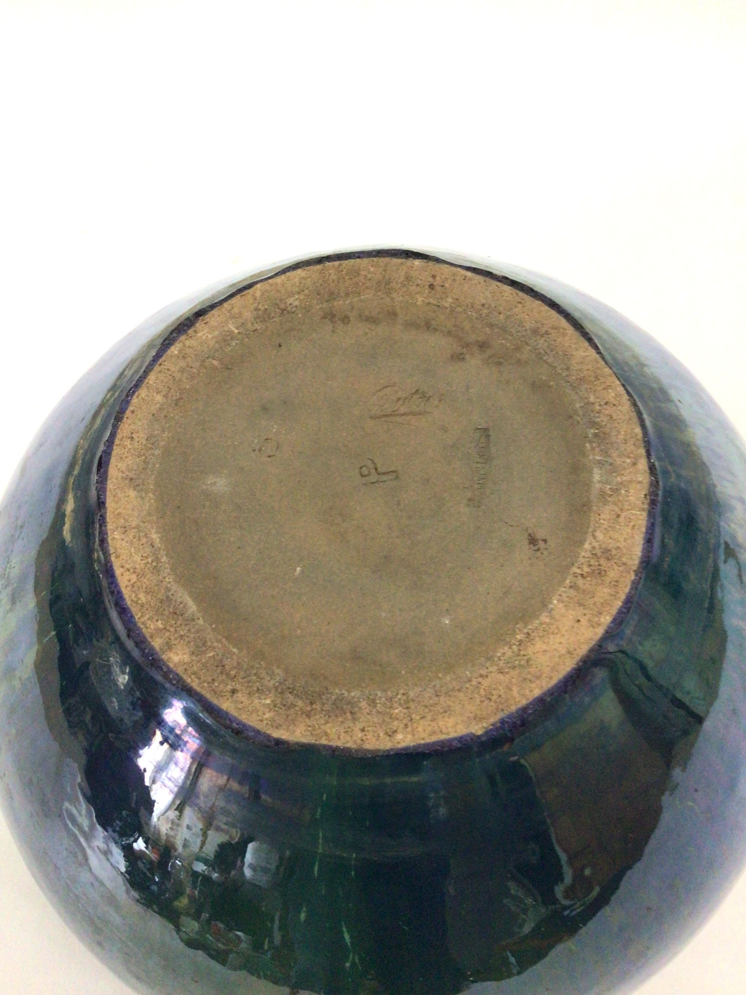 Sandstone pot cover A. Cytere Rambervillers