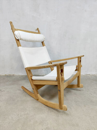 Rocking-chair vintage design Hans J. Wegner Getama GE-673