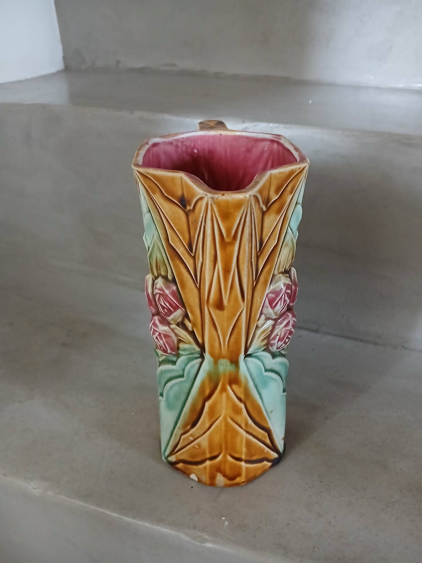 Antique pitcher in Onnaing slipware