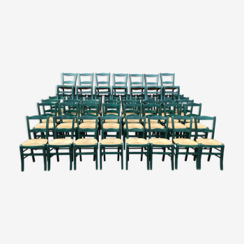 Lot de 70 chaises bistrot restaurant vintage