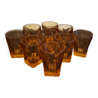 Lot de 9 verres roses vintage base carrée