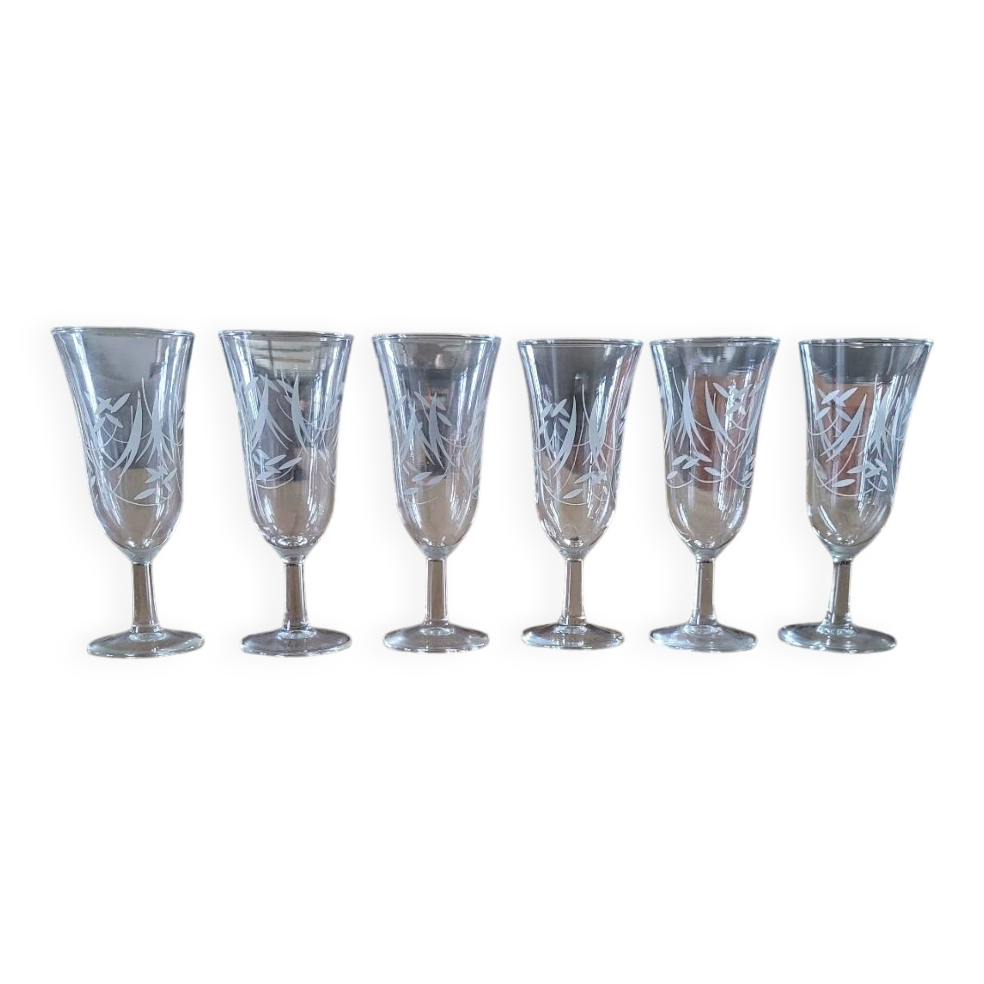 6 vintage champagne flutes