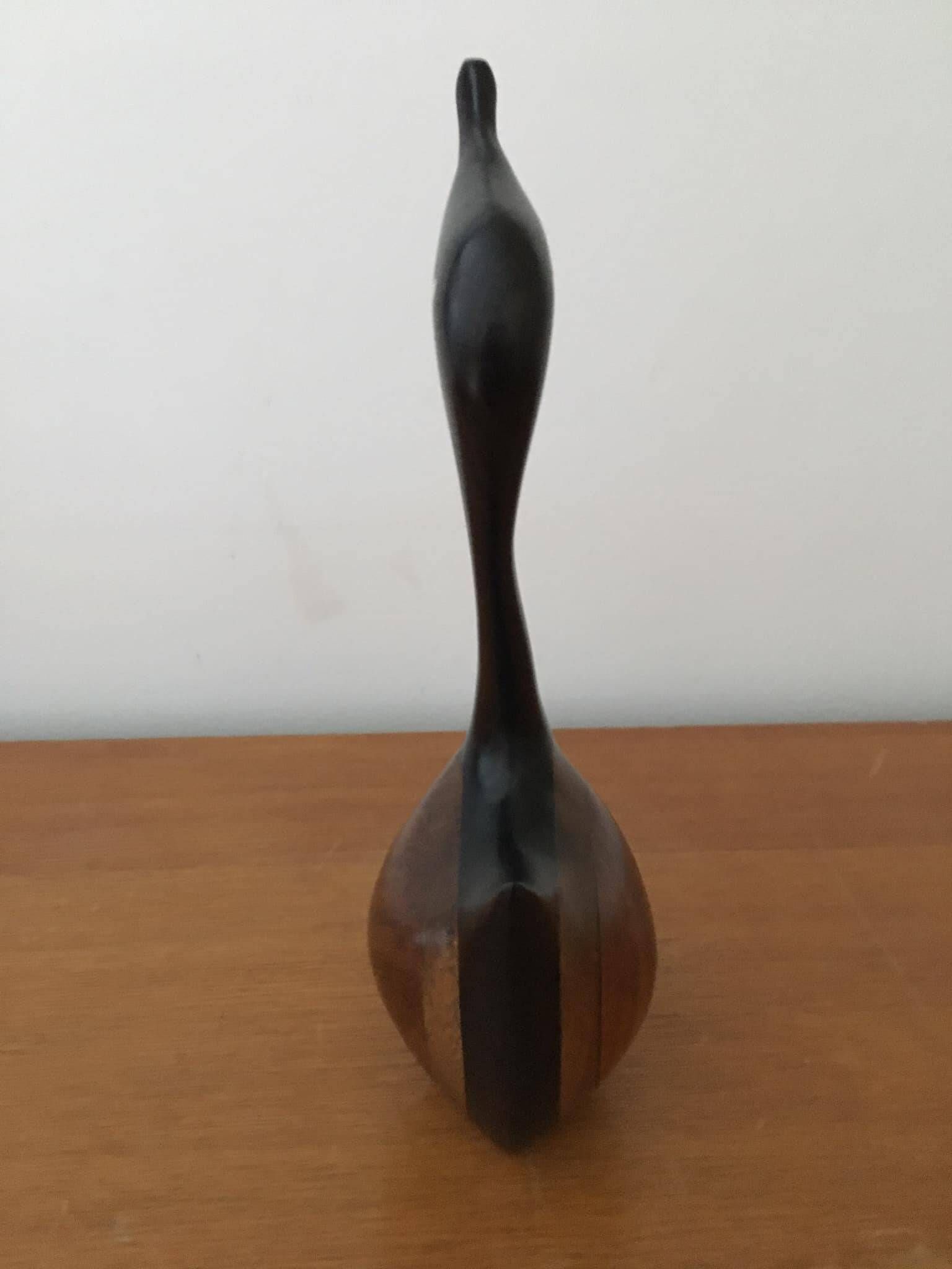 Wooden swan: 3 different types of wood (ebony, mahogany and other exotic wood)