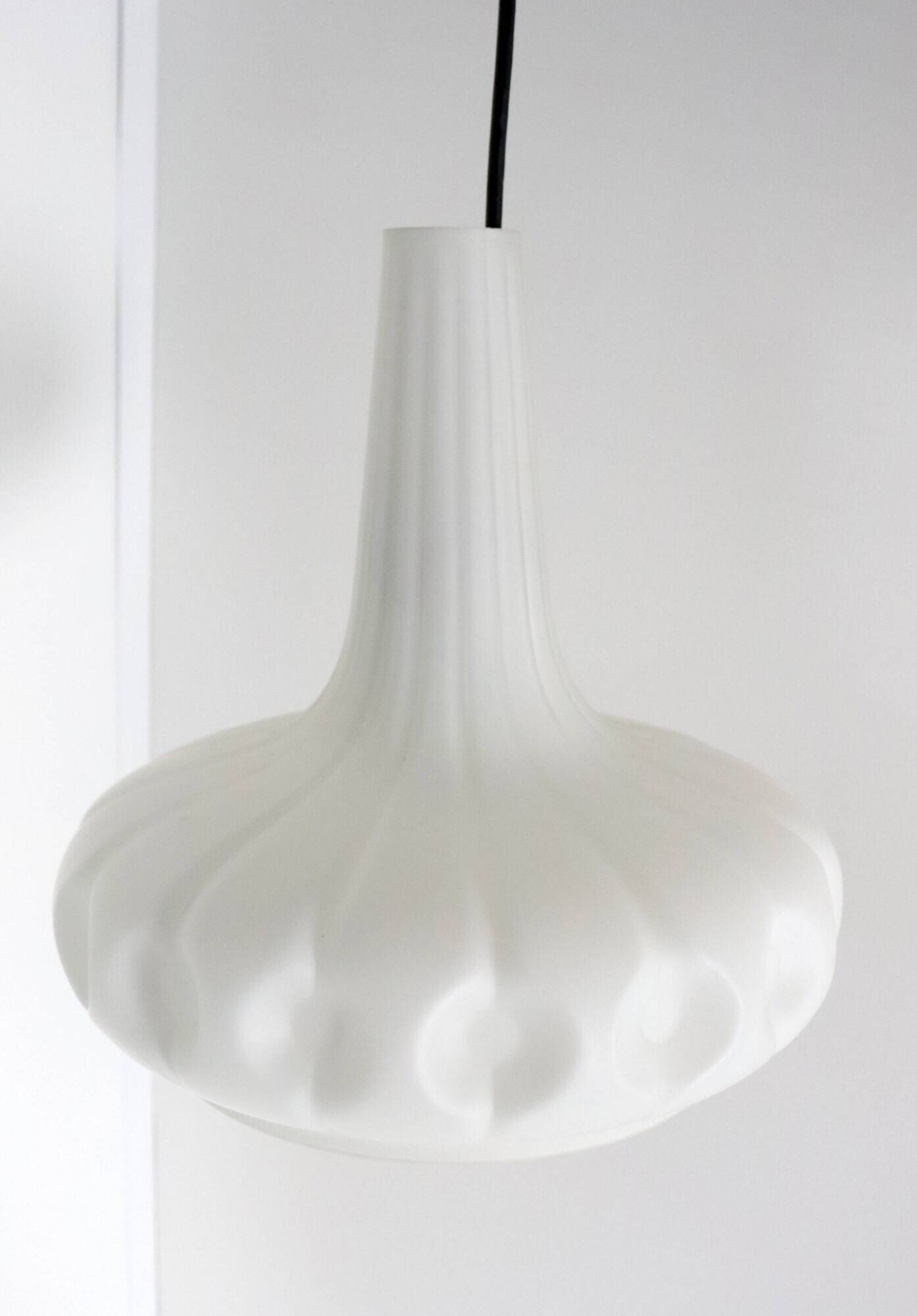 Peill & Putzler melkglazen lamp vintage mid century design