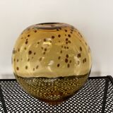 Vase en verre soufflé