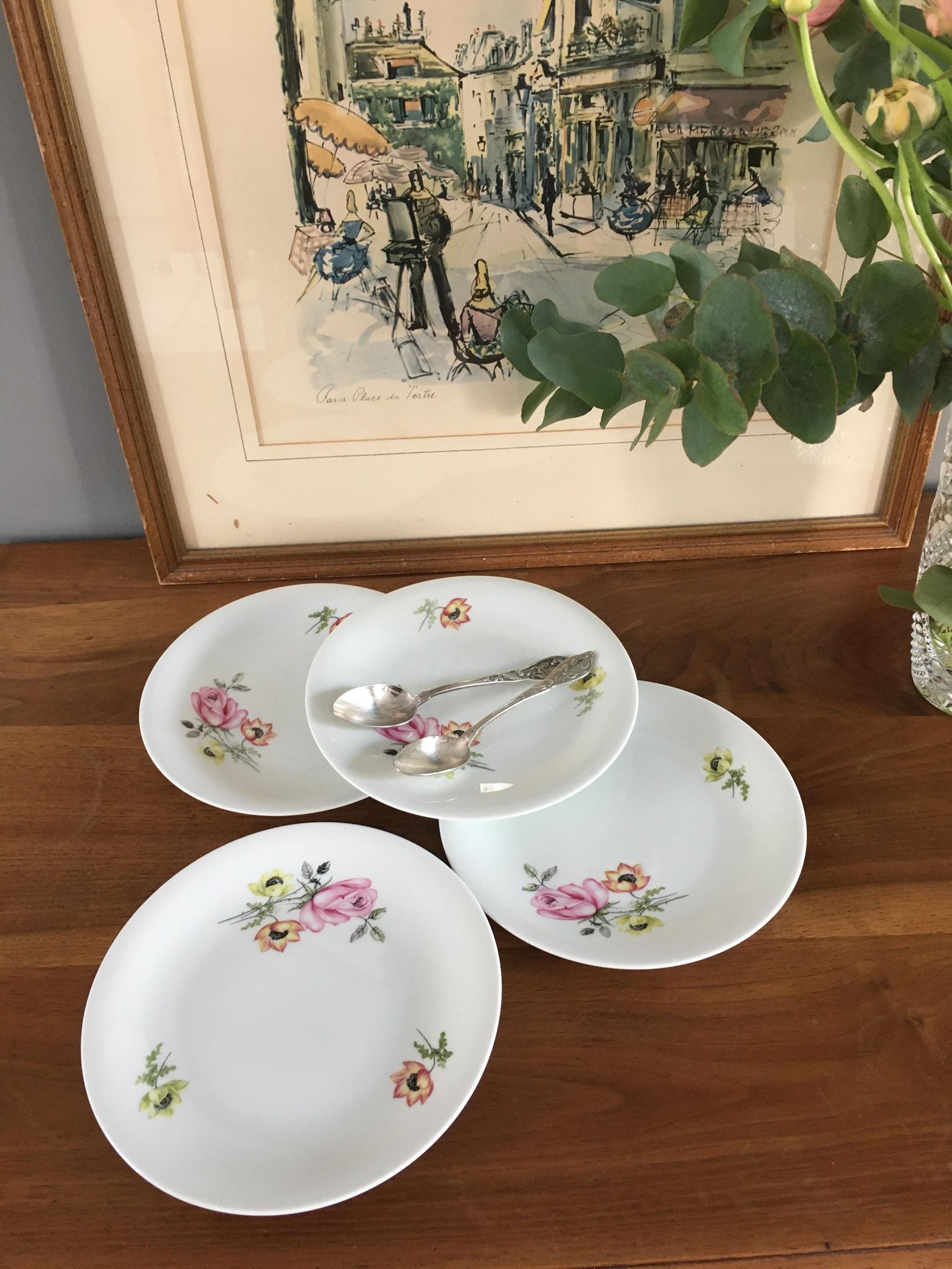 Assiettes à dessert vintage en porcelaine