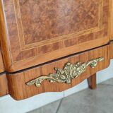 Commode style Louis XVI