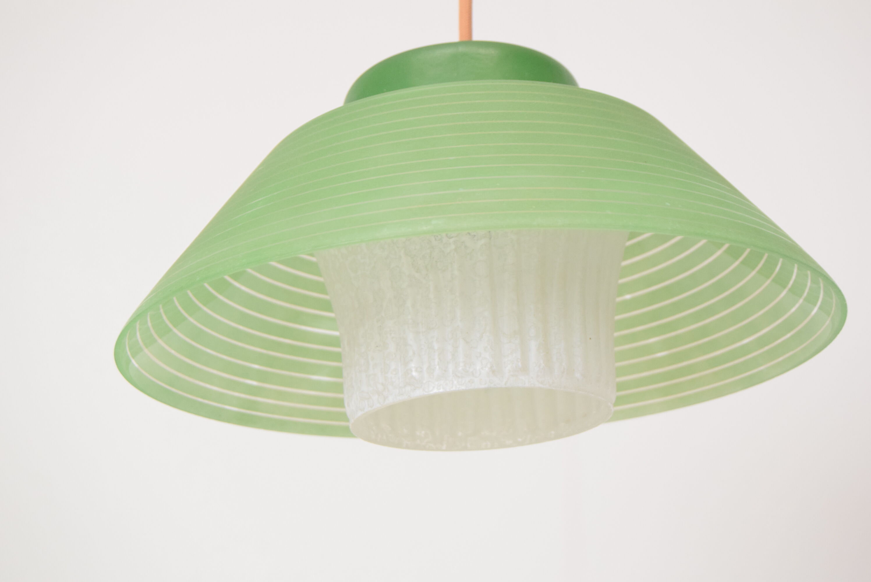 Suspension en verre, années 1960