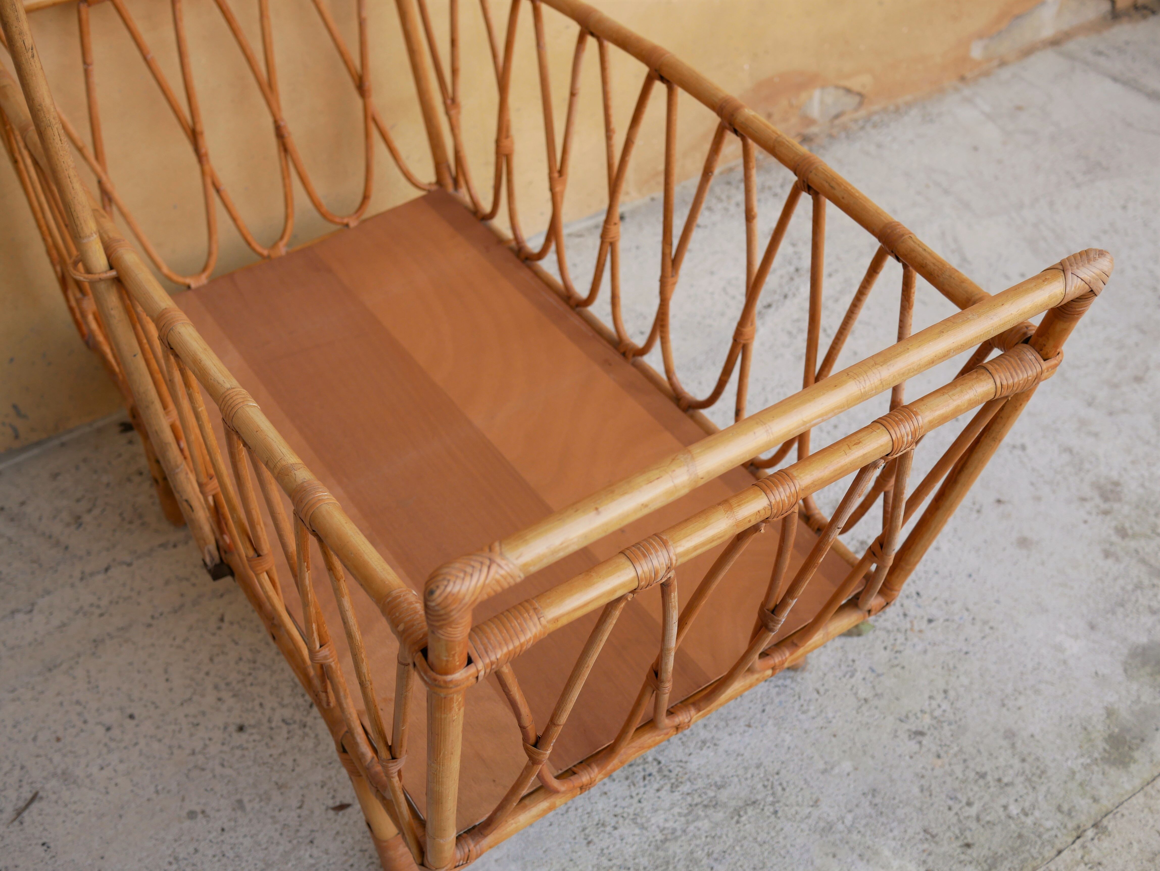 Vintage cradle rattan