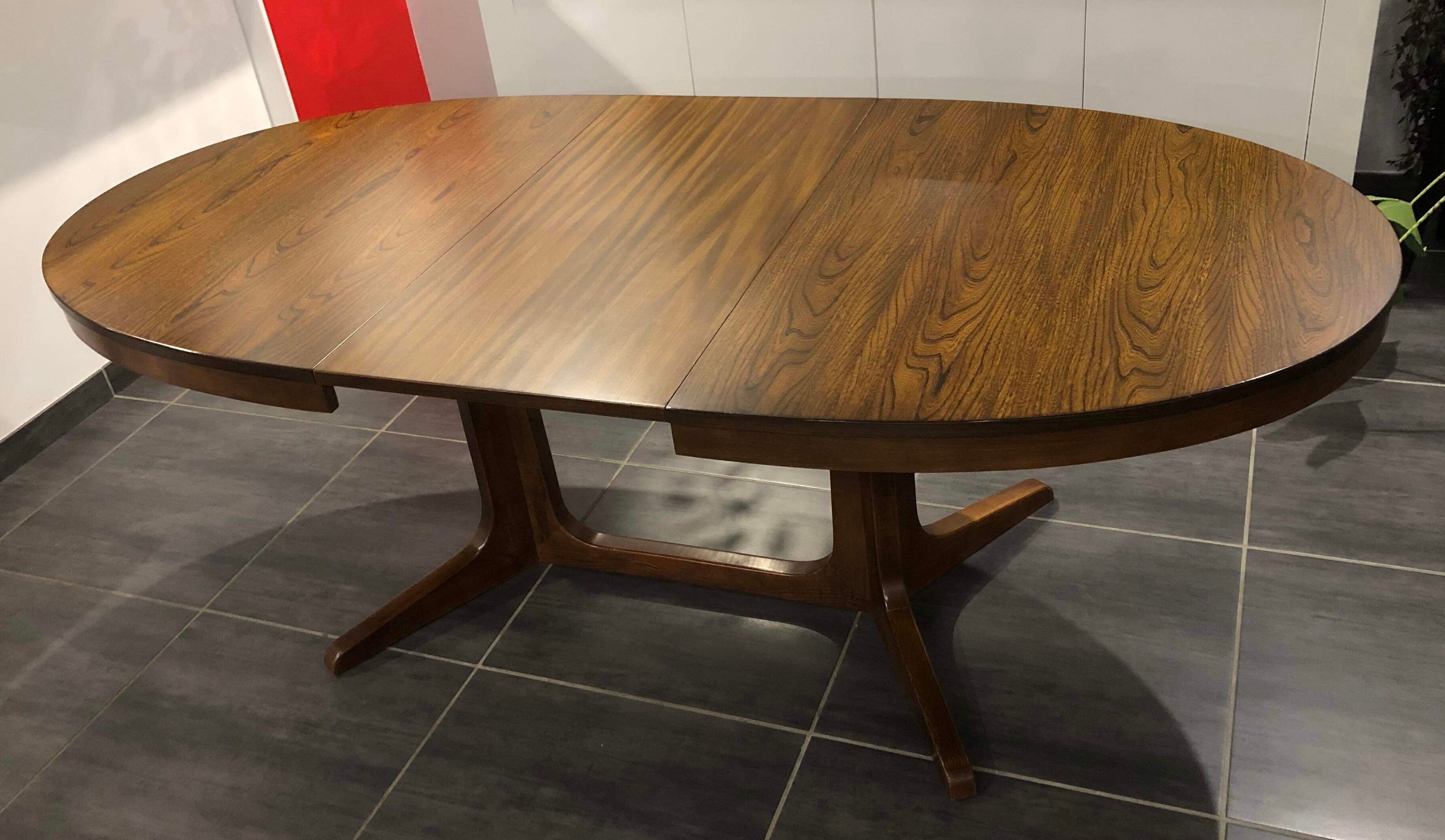 Vintage extendable table Baumann 1970s