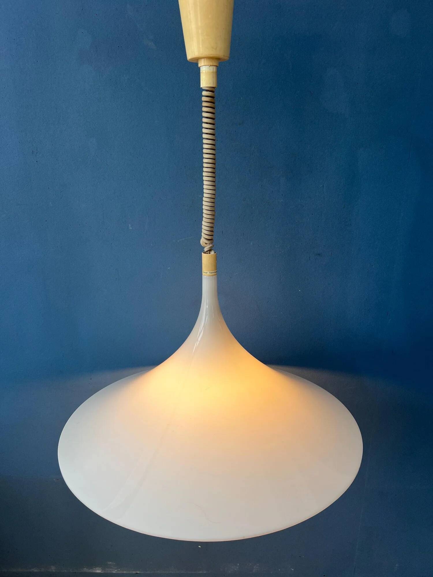Suspension vintage en plexiglas