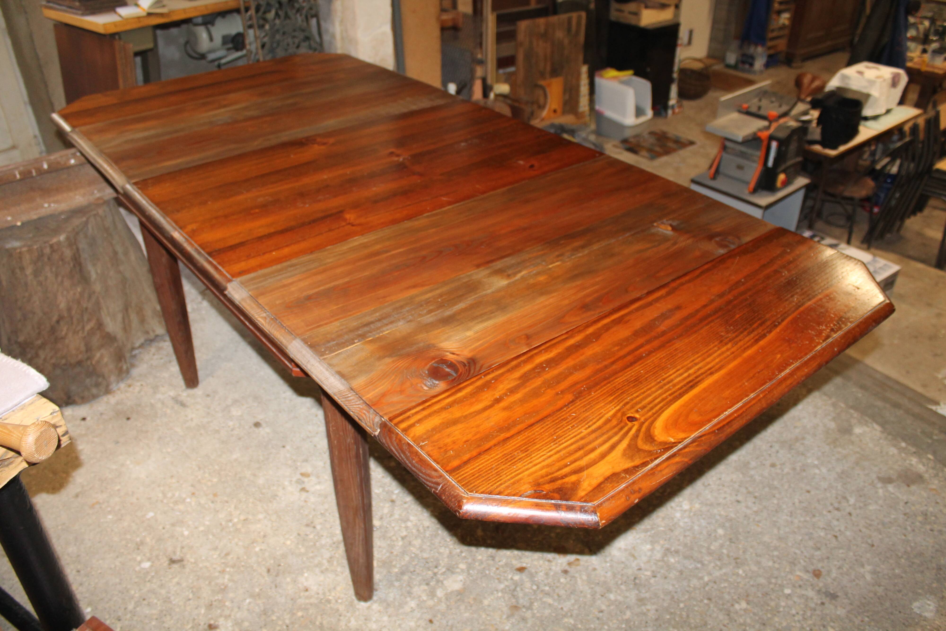 Extension table